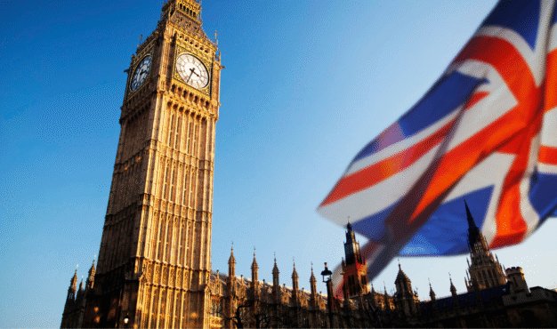 Houses of Parliament and Flag